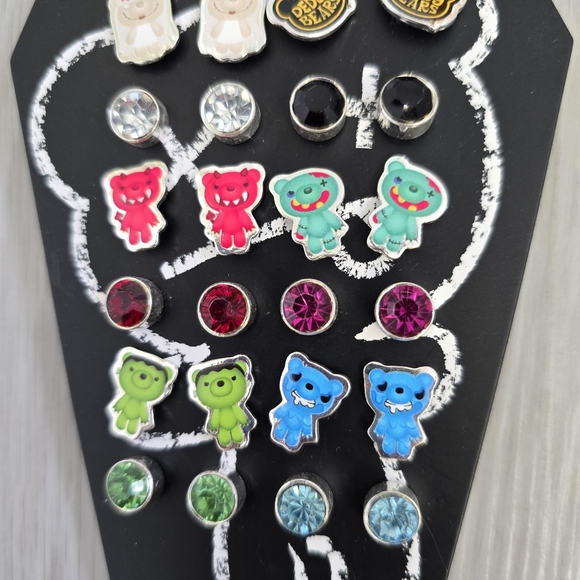 101. NWT Deddy Bears Earring Set – 12 Pairs - Picture 3 of 5